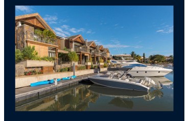 Classy Duplex at La Balise Marina 